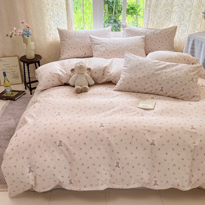 91家纺网 家纺一手货源 找家纺 柠馨 2025秋冬新款全棉印花四件套 花熊噗