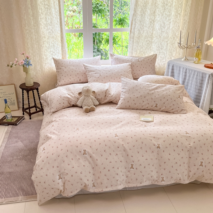 91家纺网 家纺一手货源 找家纺 柠馨 2025秋冬新款全棉印花四件套 花熊噗