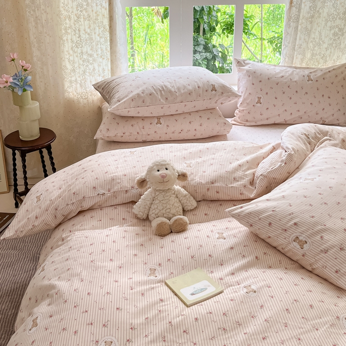 91家纺网 家纺一手货源 找家纺 柠馨 2025秋冬新款全棉印花四件套 花熊噗