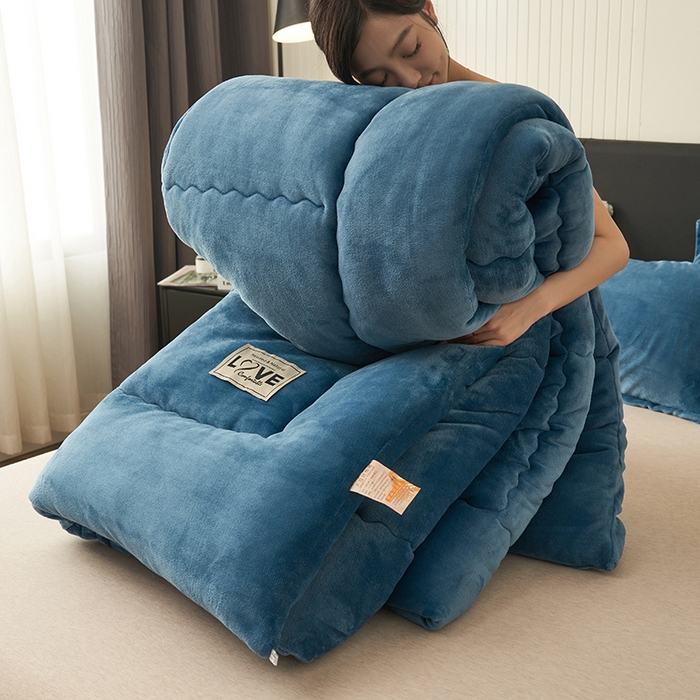 91家纺网 家纺一手货源 找家纺 （总）畅销被业 2025新款双面牛奶绒冬被被子被芯