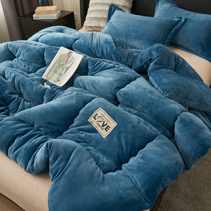 91家纺网 家纺一手货源 找家纺 （总）畅销被业 2025新款双面牛奶绒冬被被子被芯