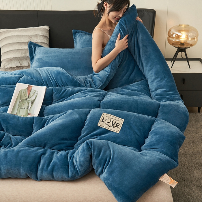 91家纺网 家纺一手货源 找家纺 （总）畅销被业 2025新款双面牛奶绒冬被被子被芯