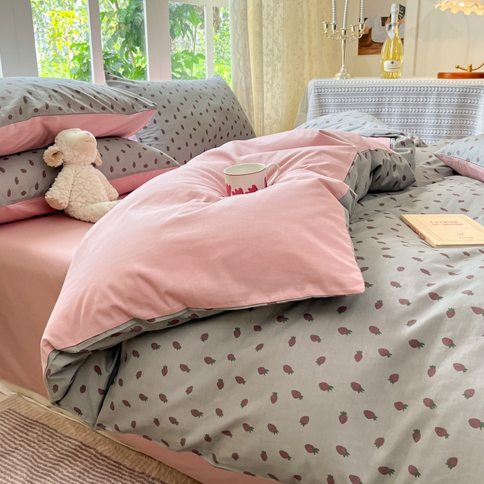 91家纺网 家纺一手货源 找家纺 柠馨 2025秋冬新款全棉印花四件套 莓雪