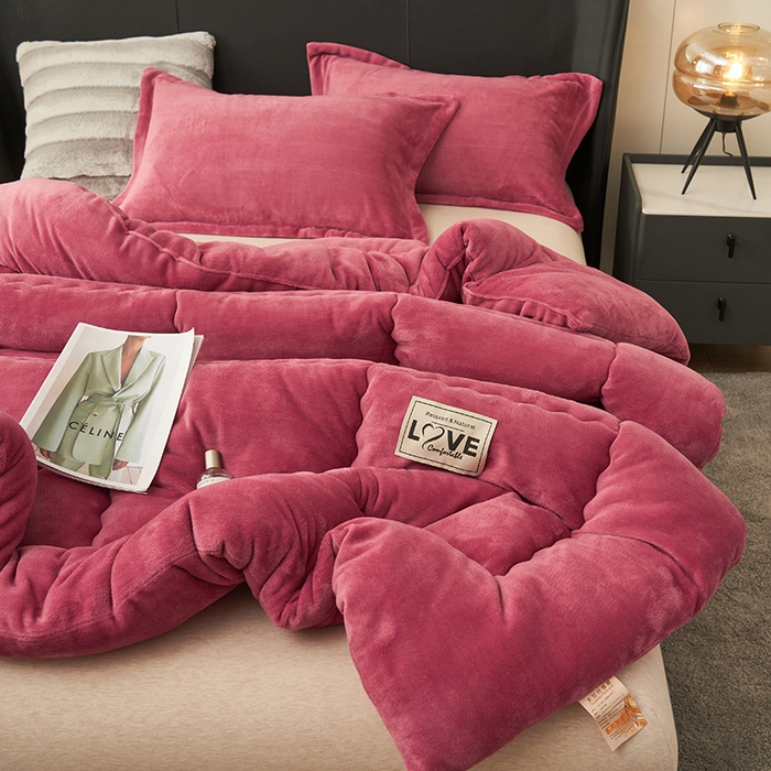 91家纺网 家纺一手货源 找家纺 畅销被业 2025新款双面牛奶绒冬被被子被芯 牛奶绒-豆沙