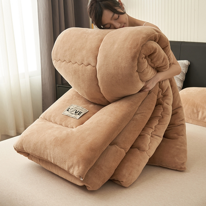 91家纺网 家纺一手货源 找家纺 畅销被业 2025新款双面牛奶绒冬被被子被芯 牛奶绒-卡其