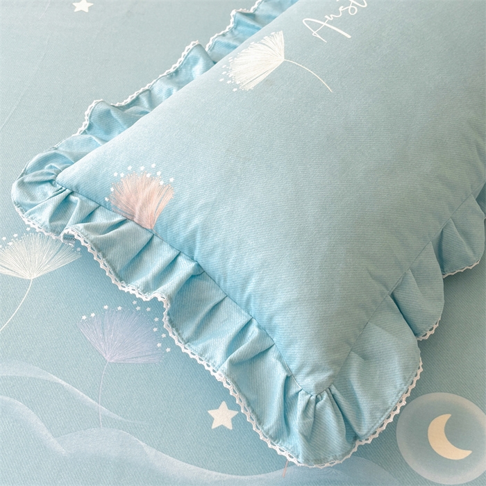 91家纺网 家纺一手货源 找家纺 缦彩 2025新款全棉纯棉磨毛印花拉链式花边枕套一对 花信光夕-蓝