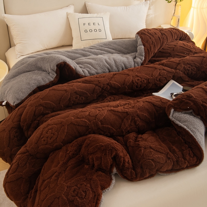 91家纺网 家纺一手货源 找家纺 （总）畅销被业 2025新款跨境外贸塔芙绒羊羔绒提花系列冬被子被芯