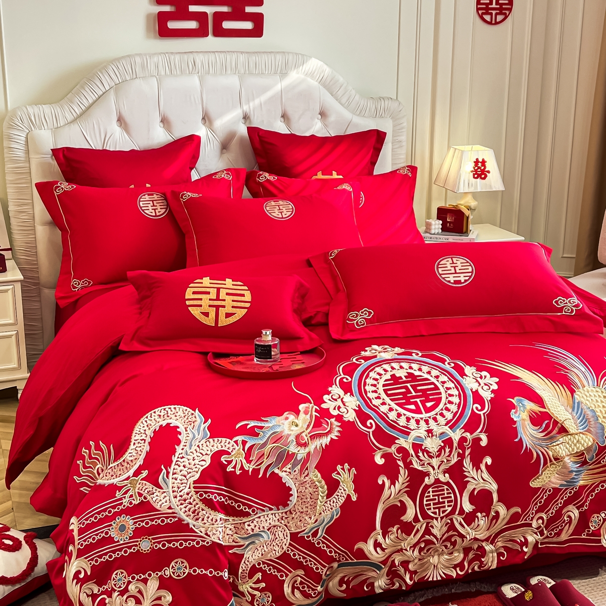 91家纺网 家纺一手货源 找家纺 欧乐蒂 2025新款亲肤棉婚庆刺绣四件套 龙翔凤跃