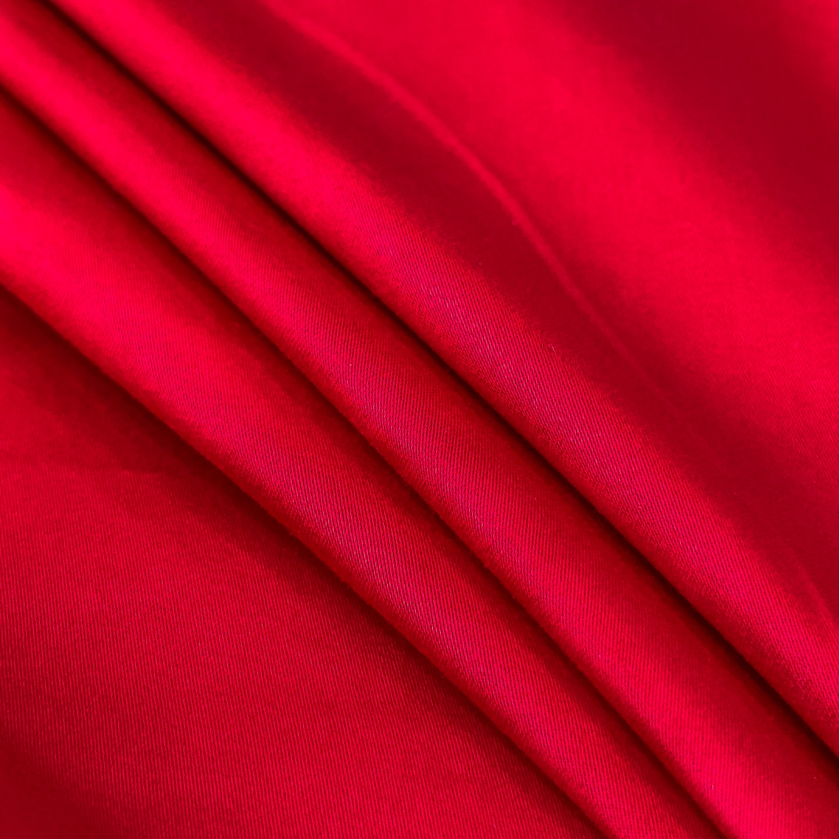 91家纺网 家纺一手货源 找家纺 欧乐蒂 2025新款亲肤棉婚庆刺绣四件套 玫瑰爱恋