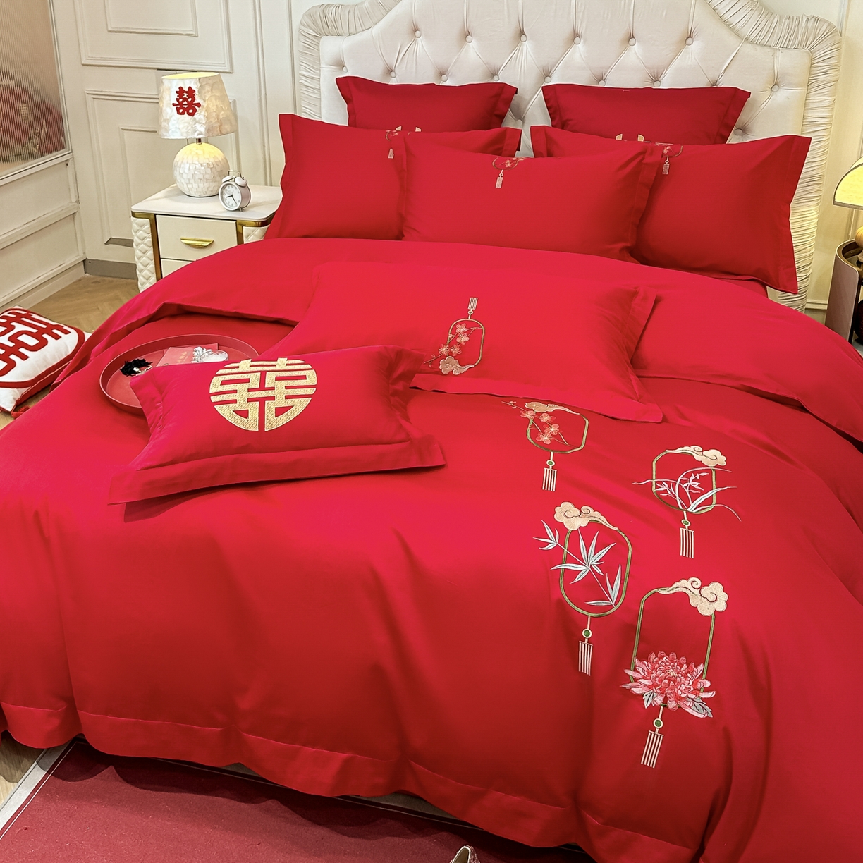 91家纺网 家纺一手货源 找家纺 欧乐蒂 2025新款亲肤棉婚庆刺绣四件套 梅兰竹菊