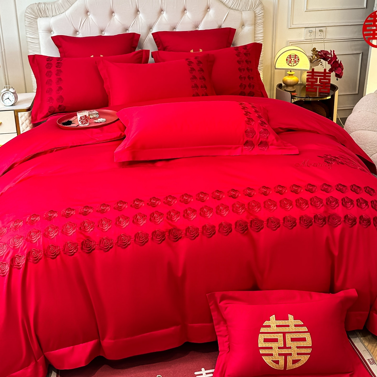 91家纺网 家纺一手货源 找家纺 欧乐蒂 2025新款亲肤棉婚庆刺绣四件套 水晶之恋