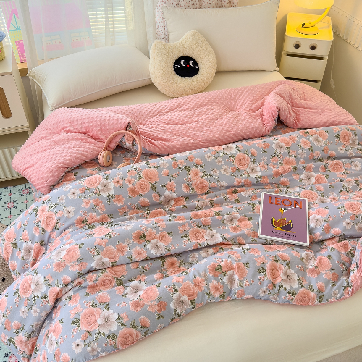 91家纺网 家纺一手货源 找家纺 爱宝被业 2025新款A类水洗棉双层纱豆豆绒被芯 花开朵朵