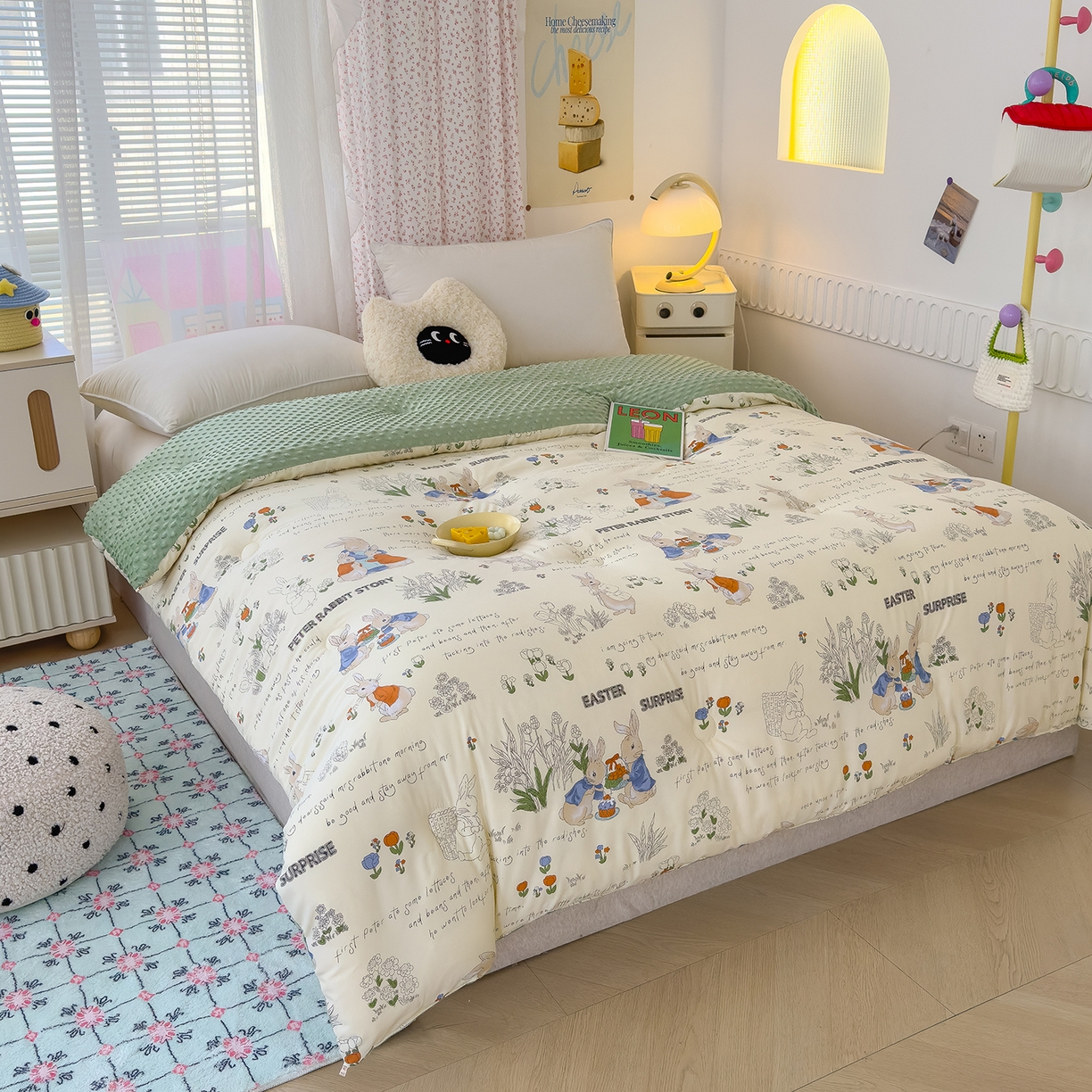 91家纺网 家纺一手货源 找家纺 爱宝被业 2025新款A类水洗棉双层纱豆豆绒被芯 小兔花园