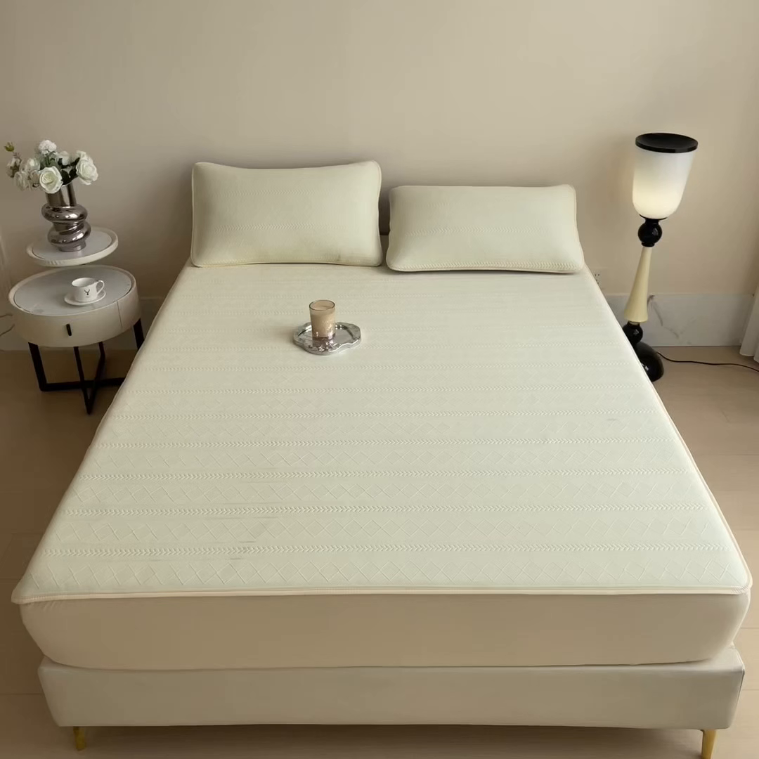 91家纺网 家纺一手货源 找家纺 眠多宝 2025新款柔感彩绒棉纯色夹棉全包围床笠 素菱笺-麦浪黄