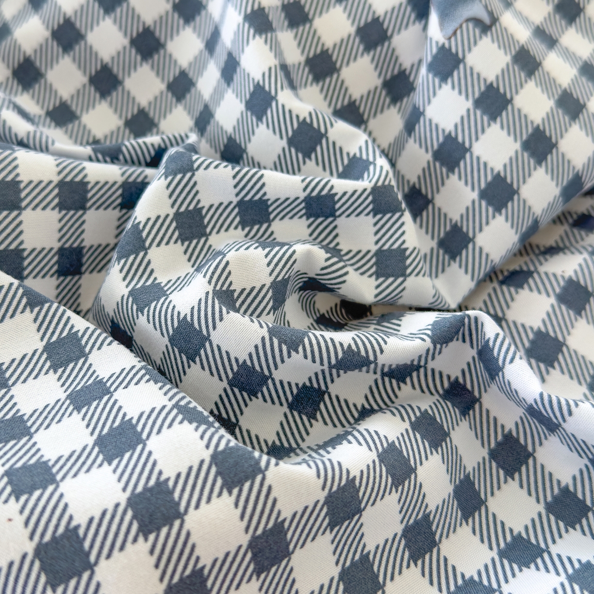 91家纺网 家纺一手货源 找家纺 爱宝被业 2025新款A类水洗棉双层纱豆豆绒被芯 熊趣时光