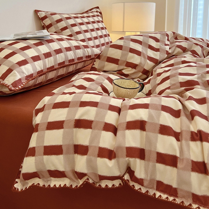 91家纺网 家纺一手货源 找家纺 品乐家纺 2025秋冬全棉加厚磨毛贝壳边四件套 格言-红