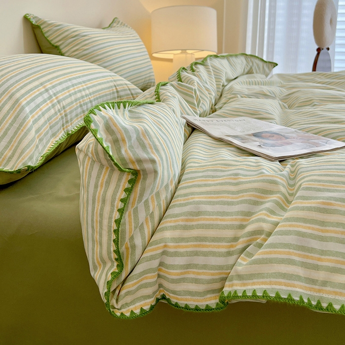 91家纺网 家纺一手货源 找家纺 品乐家纺 2025秋冬全棉加厚磨毛贝壳边四件套 夏末-绿