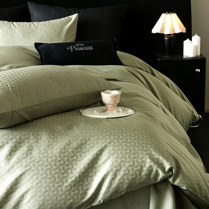 91家纺网 家纺一手货源 找家纺 立奥被业 2025新款60支全棉贡缎提花四件套 风车