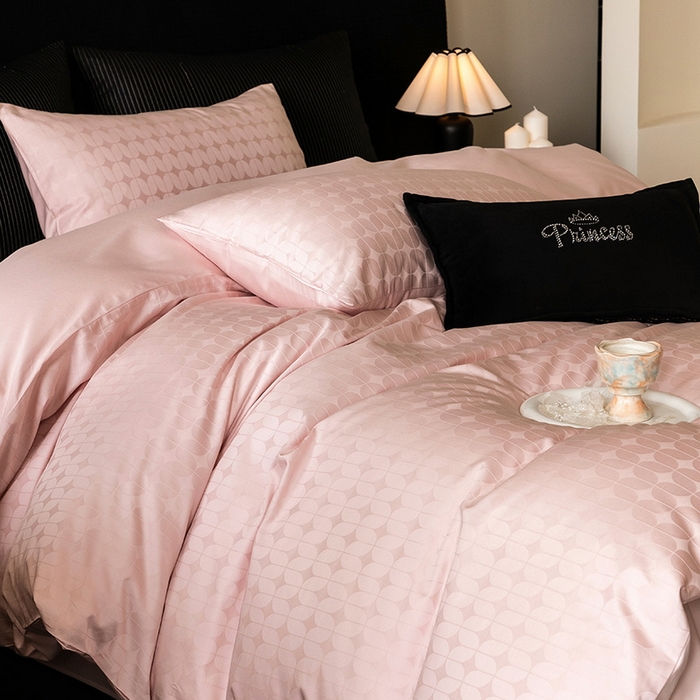 91家纺网 家纺一手货源 找家纺 立奥被业 2025新款60支全棉贡缎提花四件套 曲曲