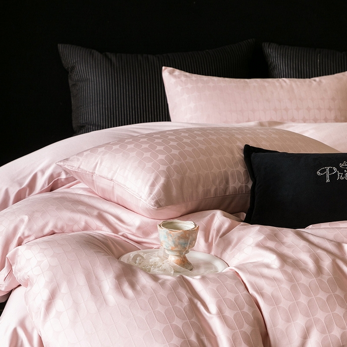 91家纺网 家纺一手货源 找家纺 立奥被业 2025新款60支全棉贡缎提花四件套 曲曲