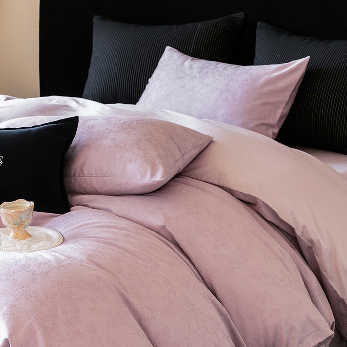 91家纺网 家纺一手货源 找家纺 立奥被业 2025新款60支全棉贡缎提花四件套 悠悠花语