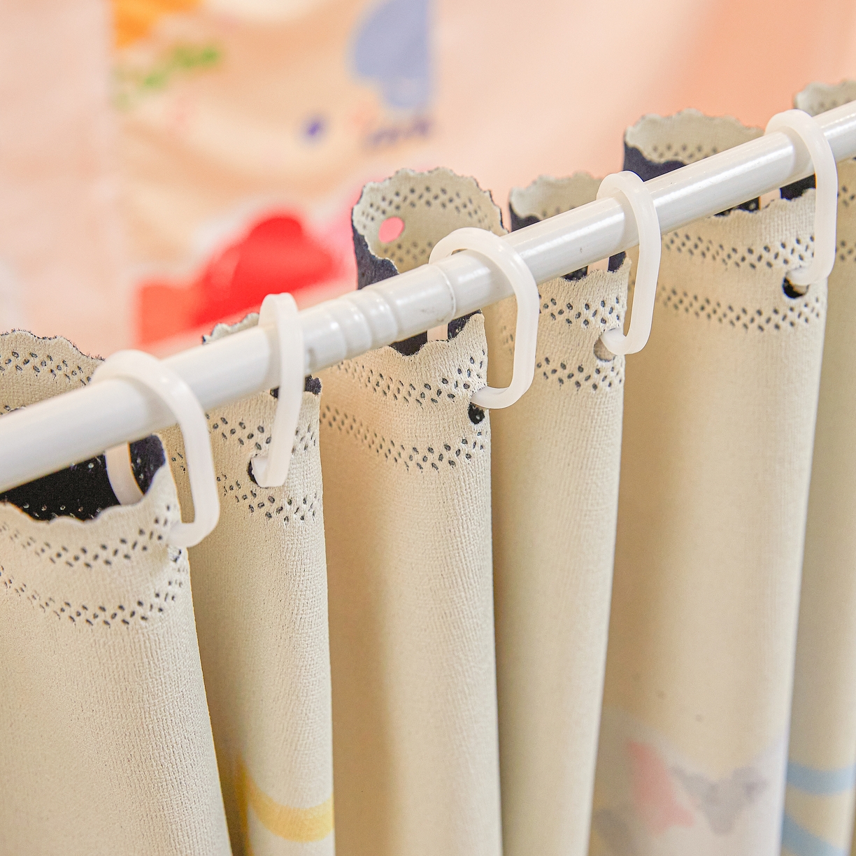 91家纺网 家纺一手货源 找家纺 卓尔居 2025新款学生遮光床帘高精密晨曦系列蚊帐晨曦黄-小狗头