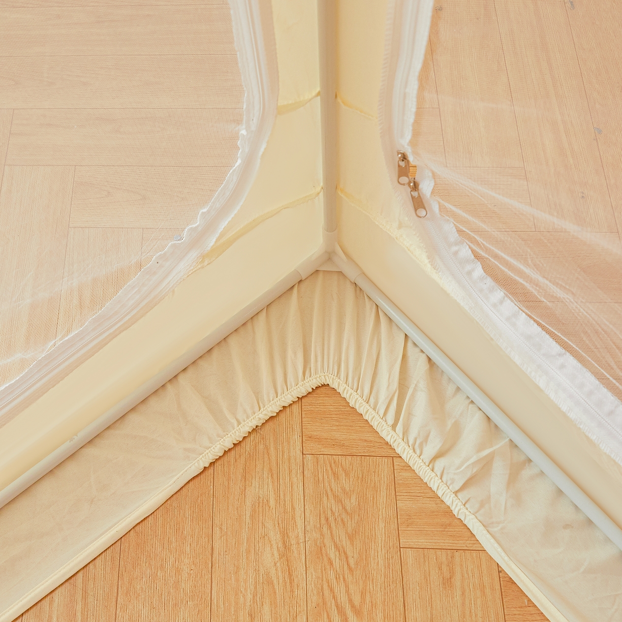 91家纺网 家纺一手货源 找家纺 卓尔居 2025新款学生遮光床帘高精密晨曦系列蚊帐晨曦黄-小狗头