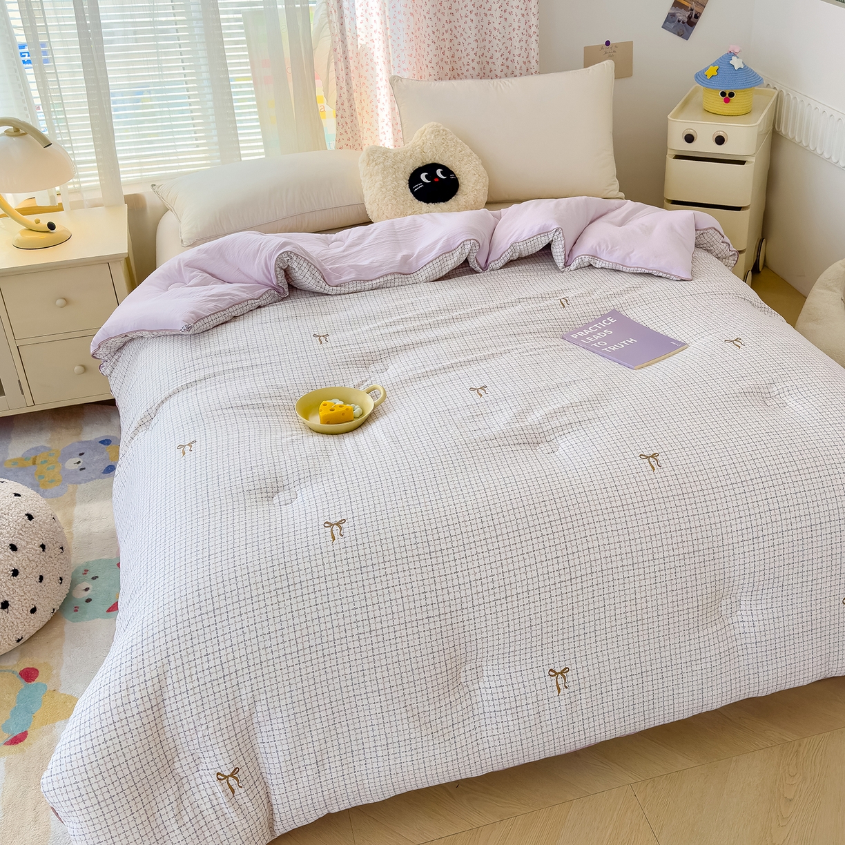 91家纺网 家纺一手货源 找家纺 蓝冰家纺 2025新款亚朵棉印花大豆冬被被子被芯 春日苍蓝