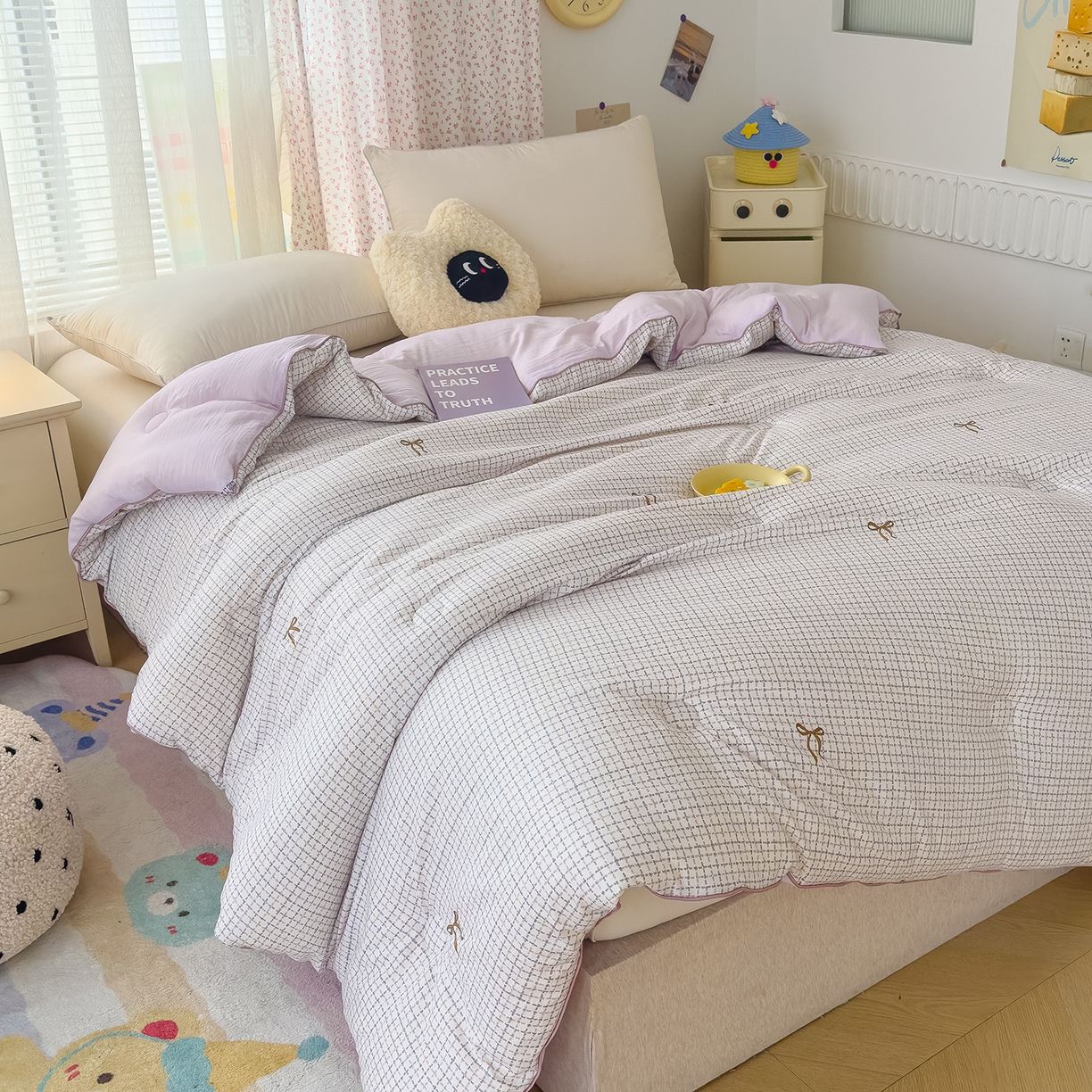 91家纺网 家纺一手货源 找家纺 蓝冰家纺 2025新款亚朵棉印花大豆冬被被子被芯 春日苍蓝