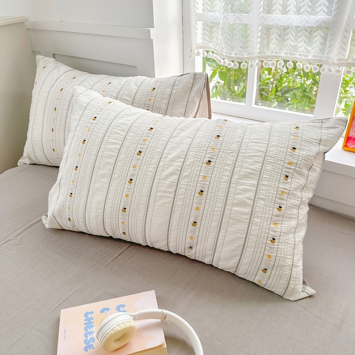 91家纺网 家纺一手货源 找家纺 千朵 2025新款全棉纯棉色织提花水洗棉四件套 小蜜蜂