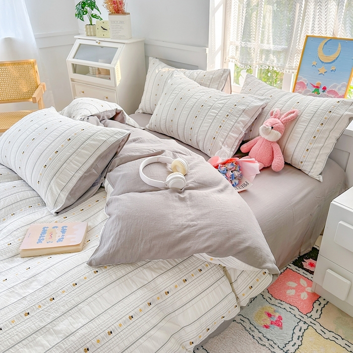 91家纺网 家纺一手货源 找家纺 千朵 2025新款全棉纯棉色织提花水洗棉四件套 小蜜蜂