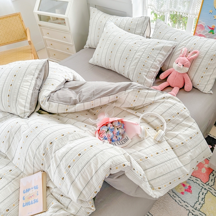 91家纺网 家纺一手货源 找家纺 千朵 2025新款全棉纯棉色织提花水洗棉四件套 小蜜蜂