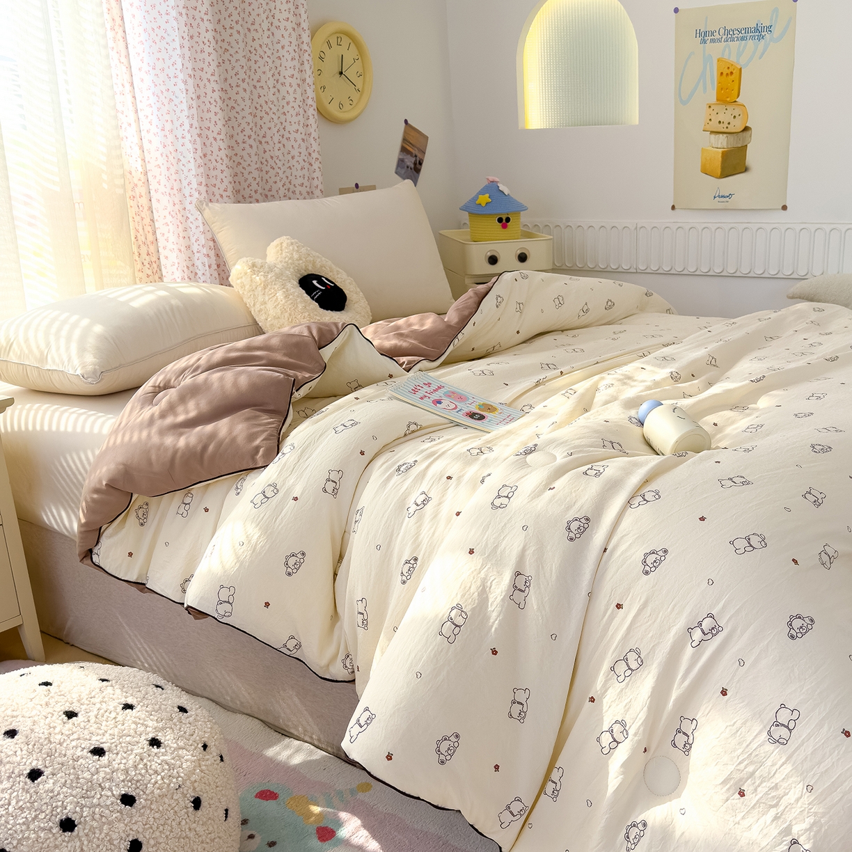 91家纺网 家纺一手货源 找家纺 蓝冰家纺 2025新款亚朵棉印花大豆冬被被子被芯 贪睡熊