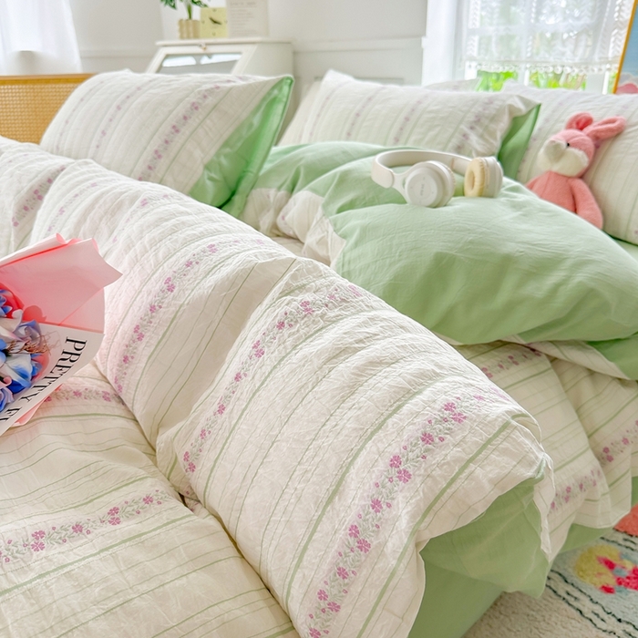 91家纺网 家纺一手货源 找家纺 千朵 2025新款全棉纯棉色织提花水洗棉四件套 紫芙