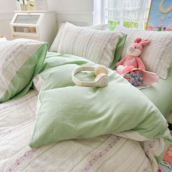 91家纺网 家纺一手货源 找家纺 千朵 2025新款全棉纯棉色织提花水洗棉四件套 紫芙