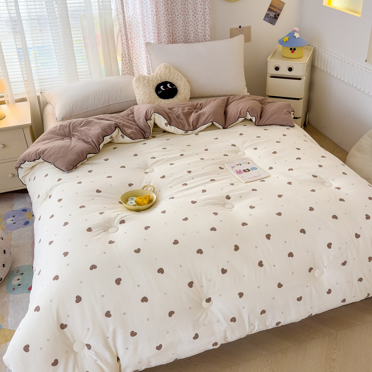 91家纺网 家纺一手货源 找家纺 蓝冰家纺 2025新款亚朵棉印花大豆冬被被子被芯 甜心啵啵