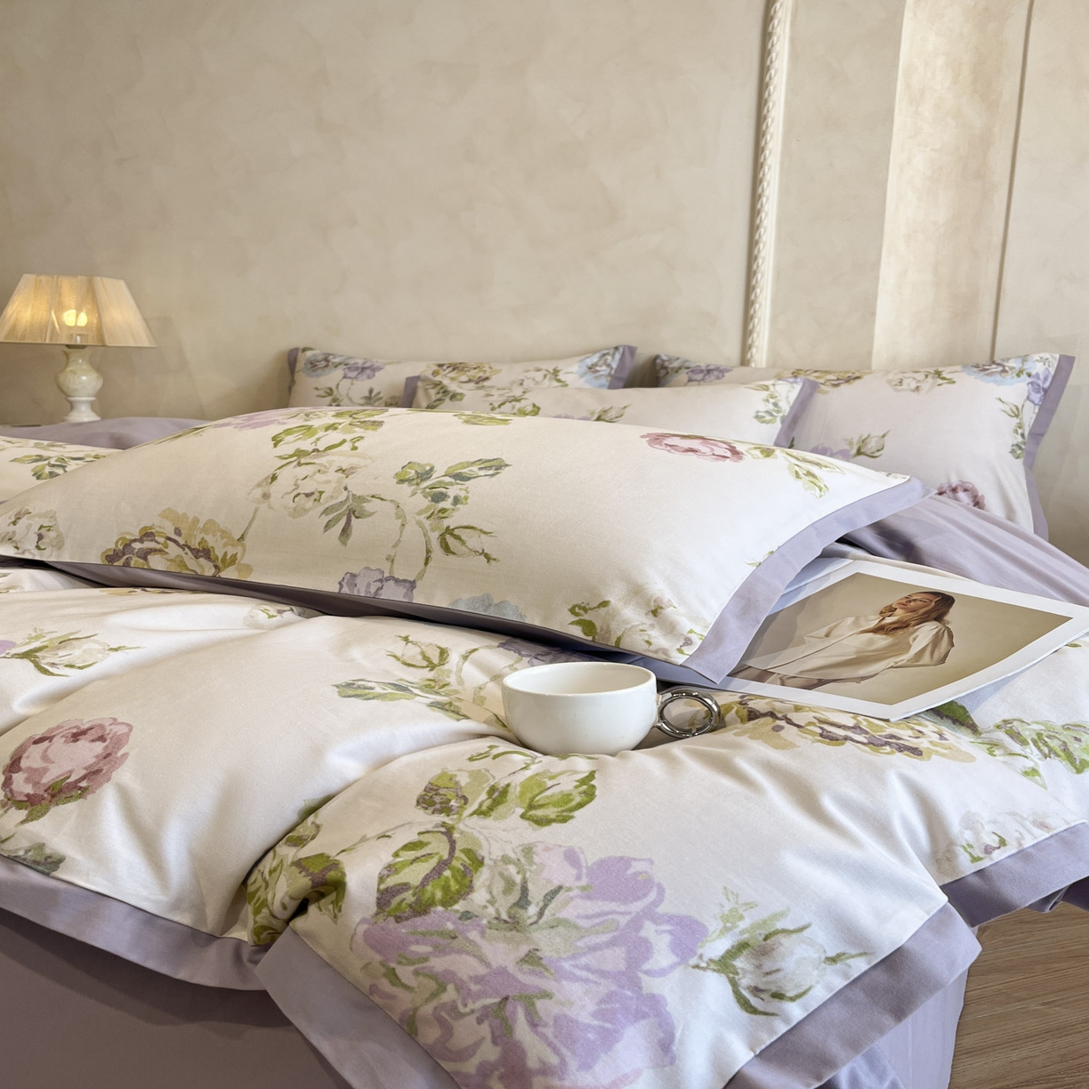 91家纺网 家纺一手货源 找家纺 柠馨2025全棉磨毛印花四件套精致小边款 阿梅丽