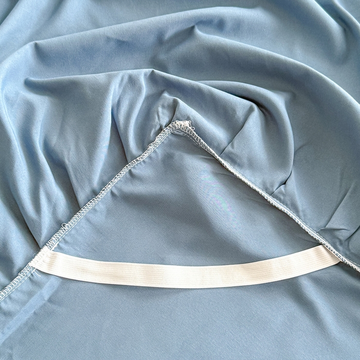 91家纺网 家纺一手货源 找家纺 柔享家 2025新款法式双层花边蕾丝花边床裙-恩格斯（有同款四件套） 宝石蓝+天际蓝