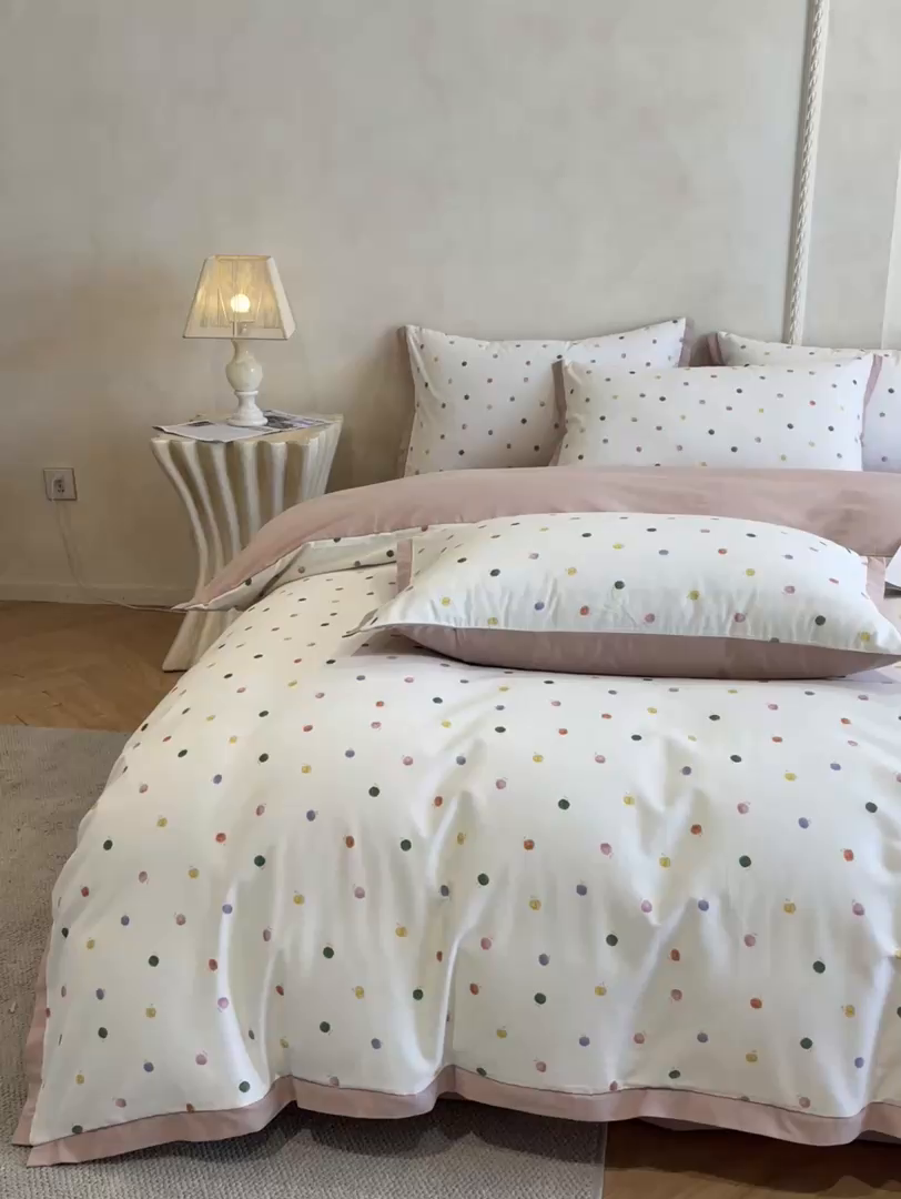 91家纺网 家纺一手货源 找家纺 柠馨2025全棉磨毛印花四件套精致小边款 斑斓果果