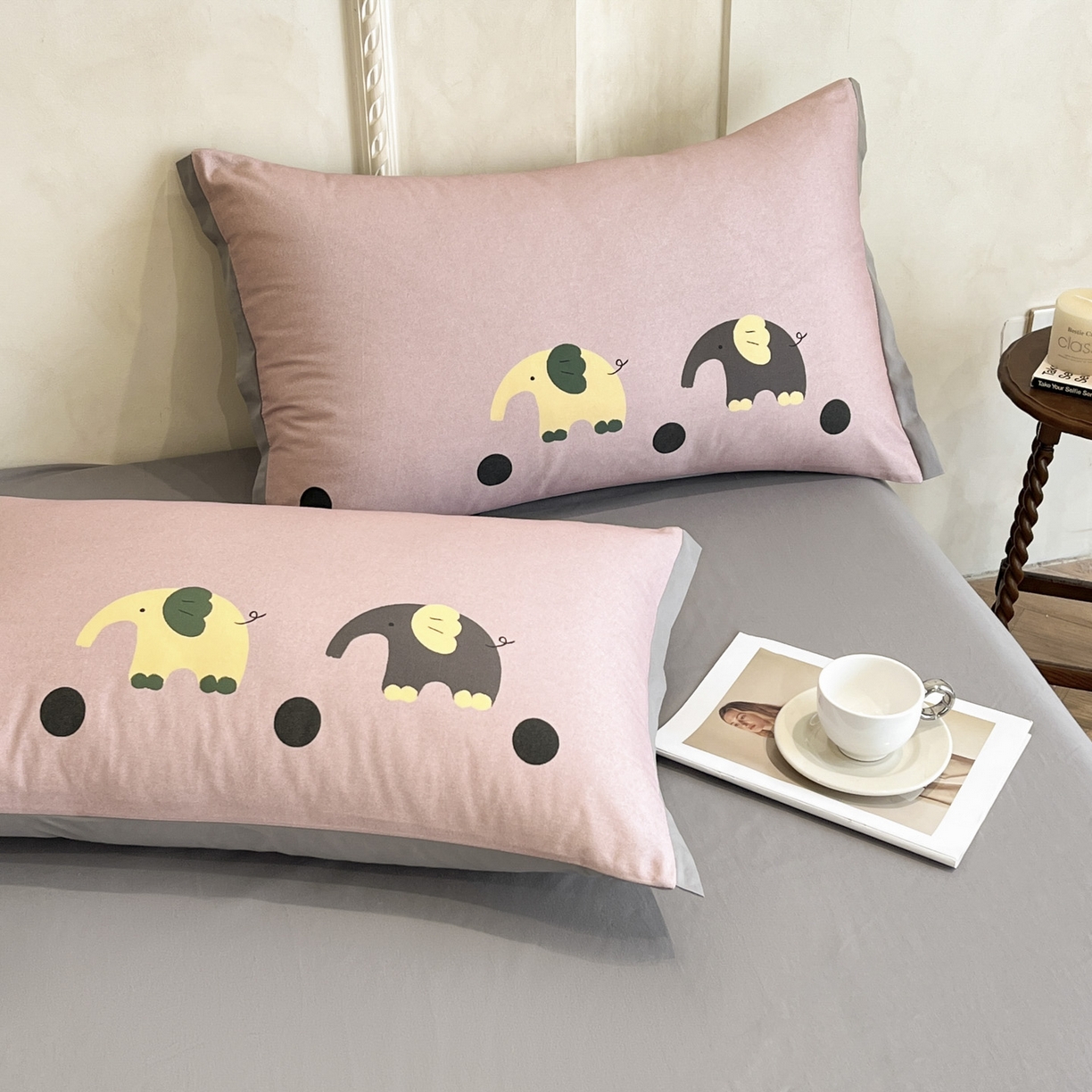 91家纺网 家纺一手货源 找家纺 柠馨2025全棉磨毛印花四件套精致小边款 波点小象