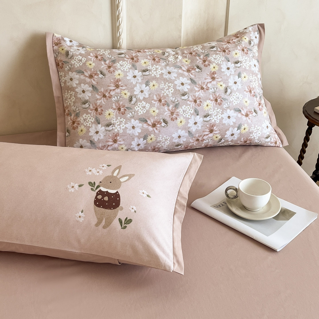 91家纺网 家纺一手货源 找家纺 柠馨2025全棉磨毛印花四件套精致小边款 花园精灵