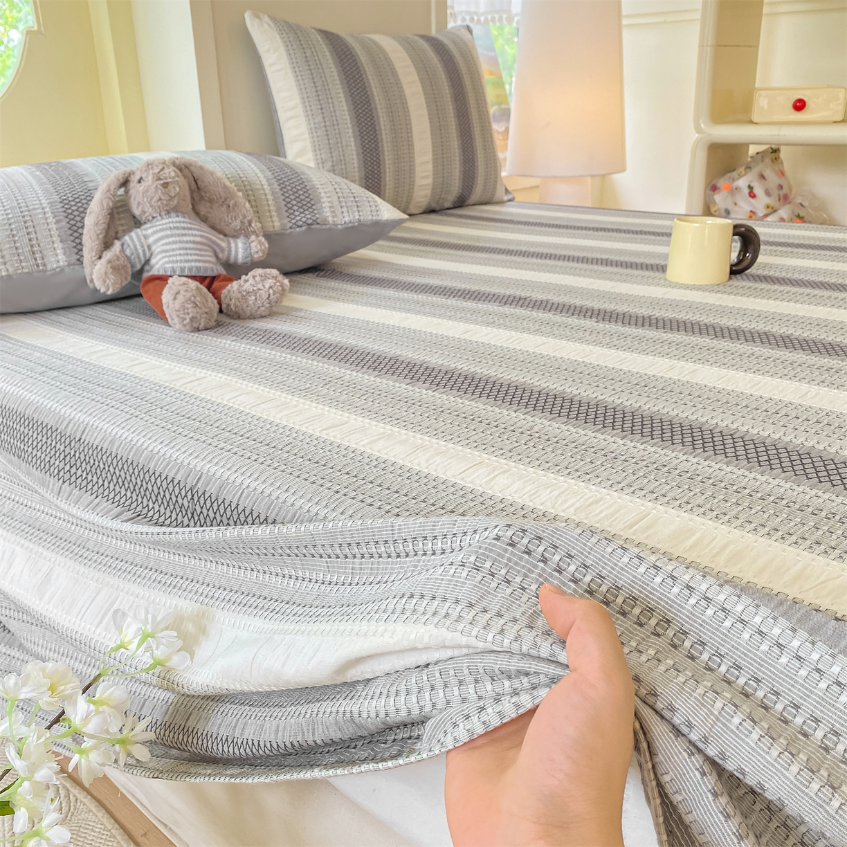 91家纺网 家纺一手货源 找家纺 灰鲸 2025新款全棉色织提花单品床单 泛歌-灰