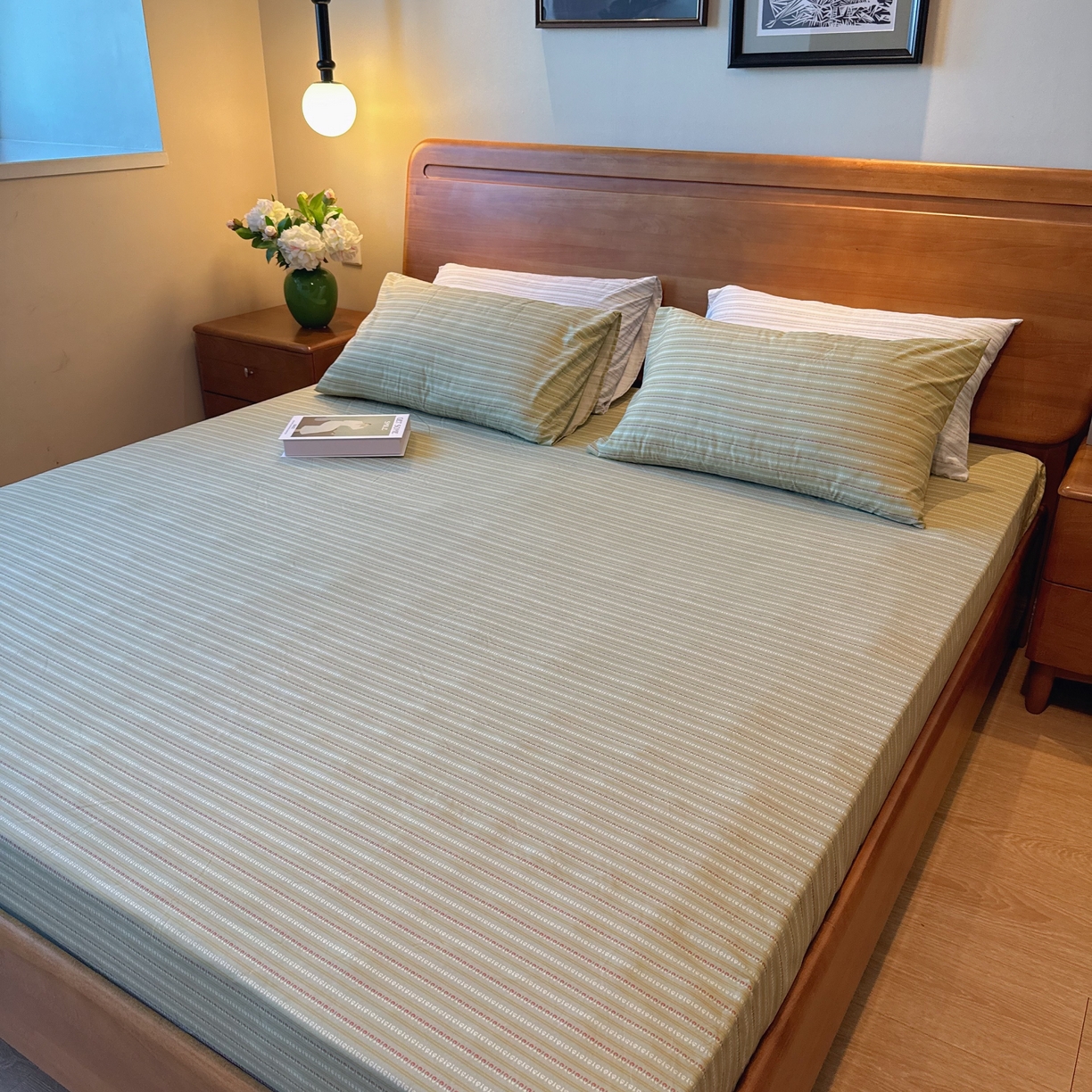 91家纺网 家纺一手货源 找家纺 兜米家居 2025新款简约轻氧水洗色织棉床笠 条纹绿