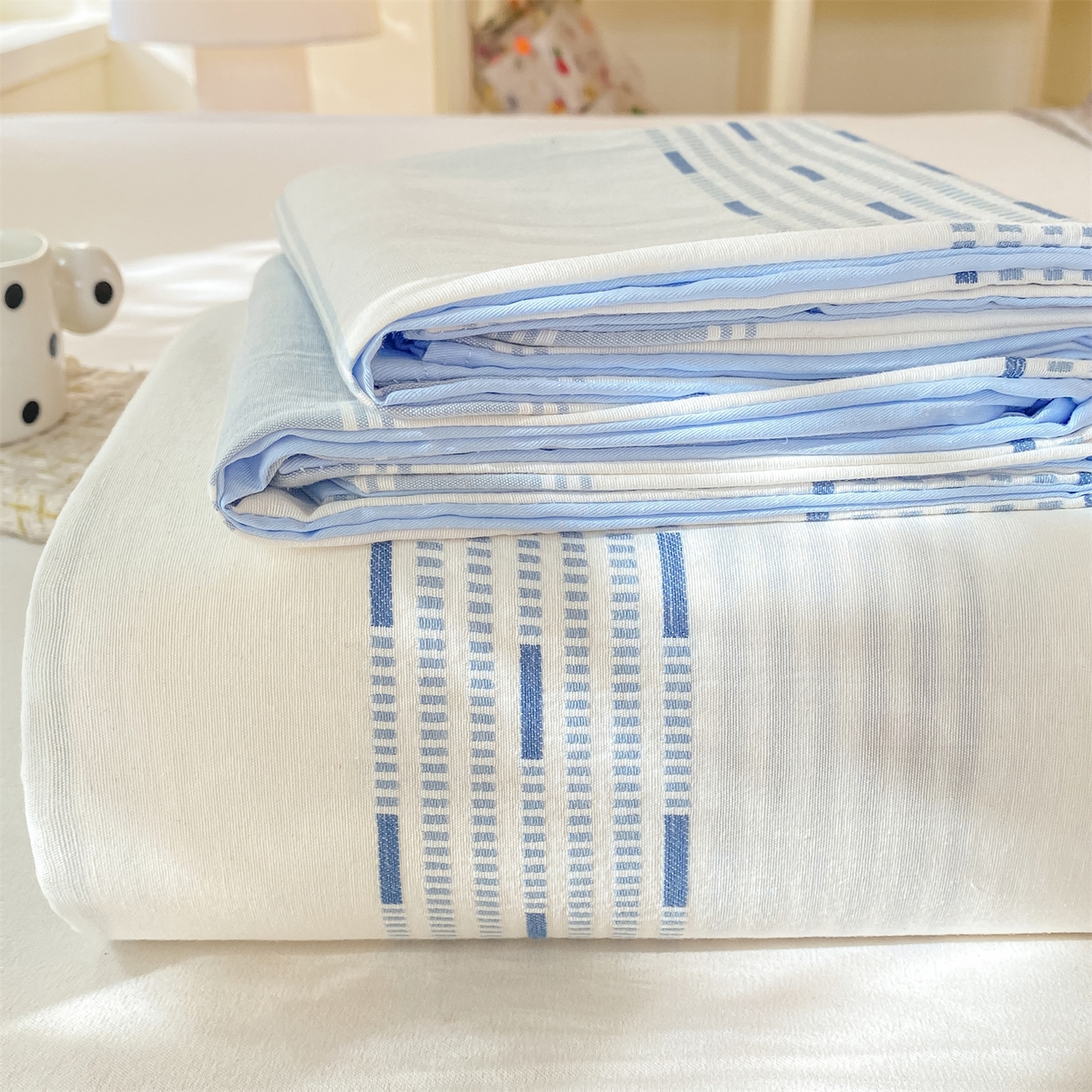 91家纺网 家纺一手货源 找家纺 灰鲸 2025新款全棉色织提花单品床单 素瑾-蓝