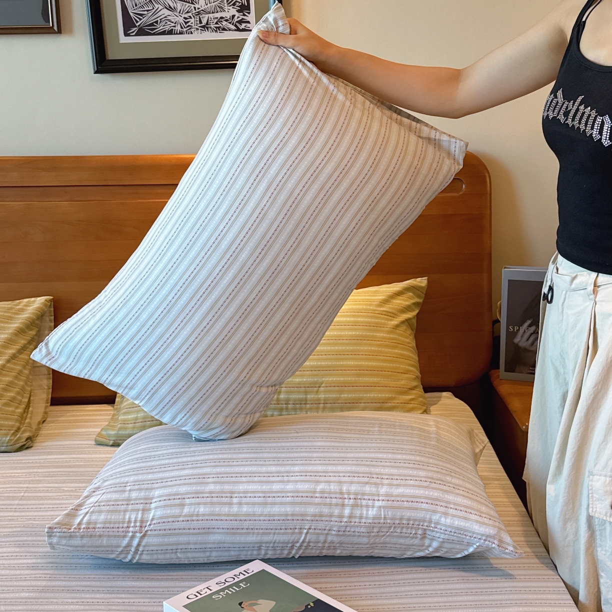 91家纺网 家纺一手货源 找家纺 兜米家居 2025新款简约轻氧水洗色织棉床笠 条纹浅蓝