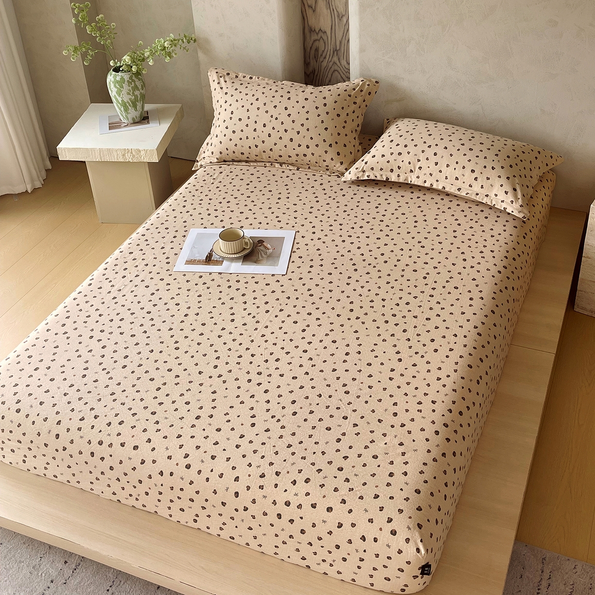 91家纺网 家纺一手货源 找家纺 宝士康家纺 2025新款10A抗菌原麻床笠套件/跨境/外贸 精致豹纹