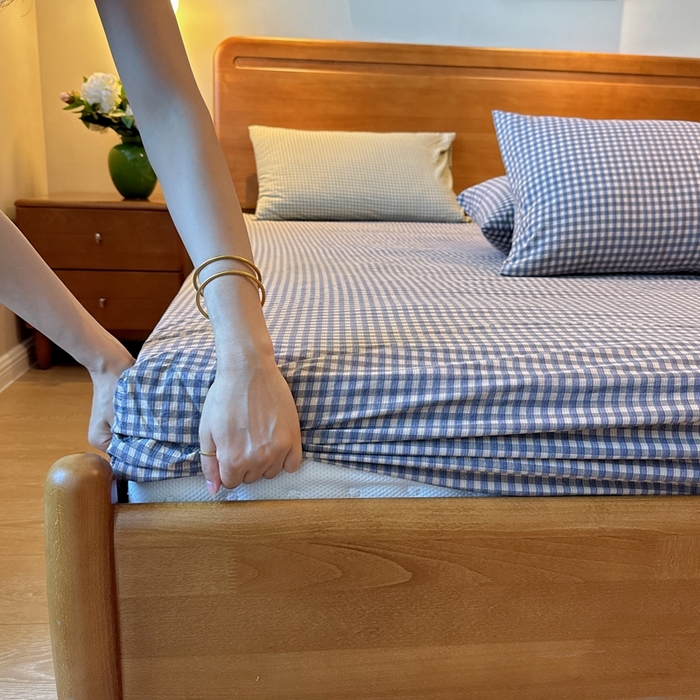 91家纺网 家纺一手货源 找家纺 兜米家居 2025新款简约轻氧水洗色织棉床笠 小格灰