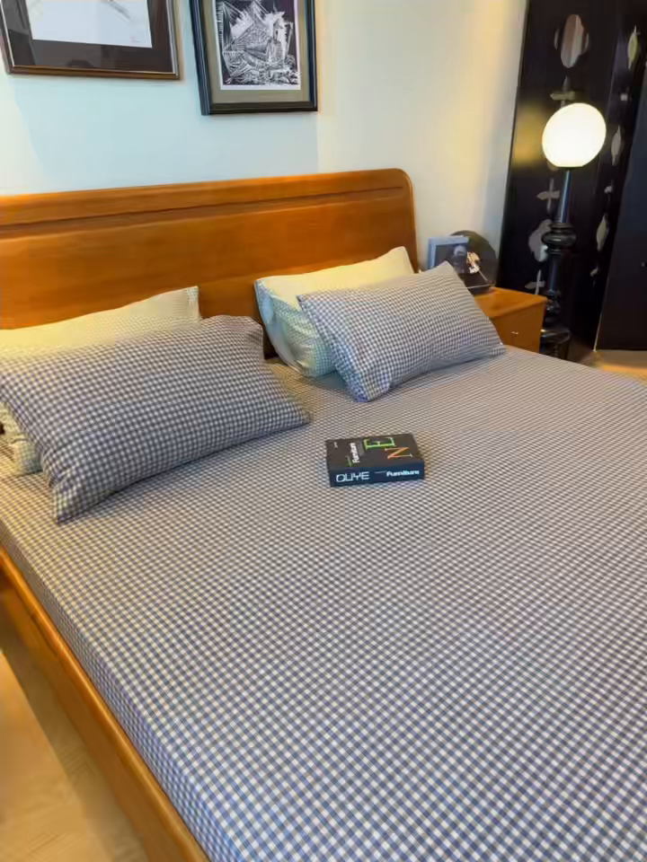 91家纺网 家纺一手货源 找家纺 兜米家居 2025新款简约轻氧水洗色织棉床笠 小格灰