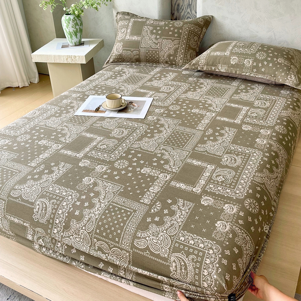 91家纺网 家纺一手货源 找家纺 宝士康家纺 2025新款10A抗菌原麻床笠套件/跨境/外贸 墨染芳华