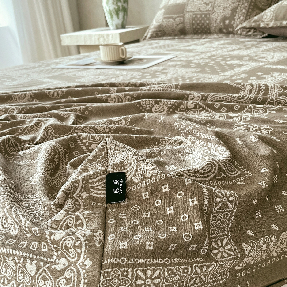 91家纺网 家纺一手货源 找家纺 宝士康家纺 2025新款10A抗菌原麻床笠套件/跨境/外贸 墨染芳华